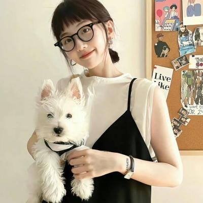 女管家